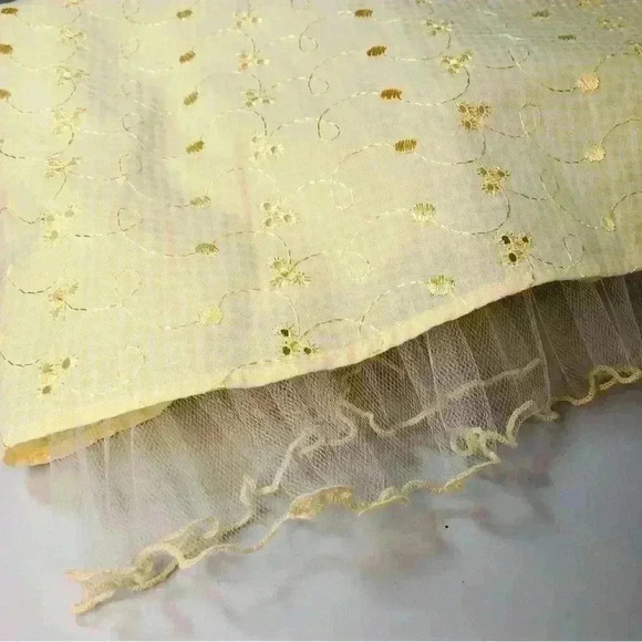 Ashley Ann Embroidered Eyelet Yellow Sundress Lined Tulle Hem Girls Size 14 1/2 - Picture 9 of 16